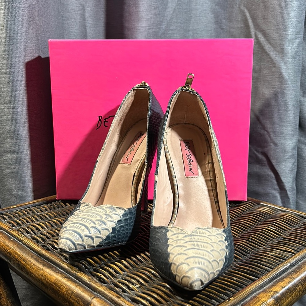 Taylor Bone Multi Betsey Johnson Heels